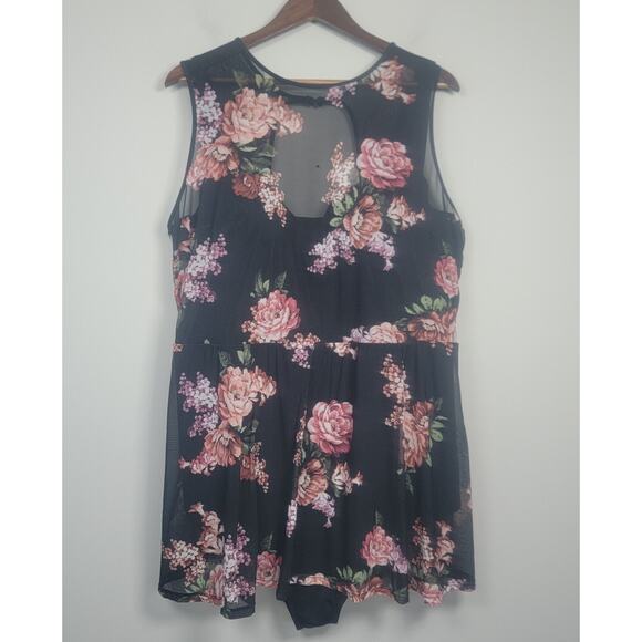 Torrid Womens One Piece Swimsuit 4 D/DD Black Floral Mesh Peplum - Picture 1 of 12